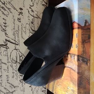 Bella Vita Nakia Bootie